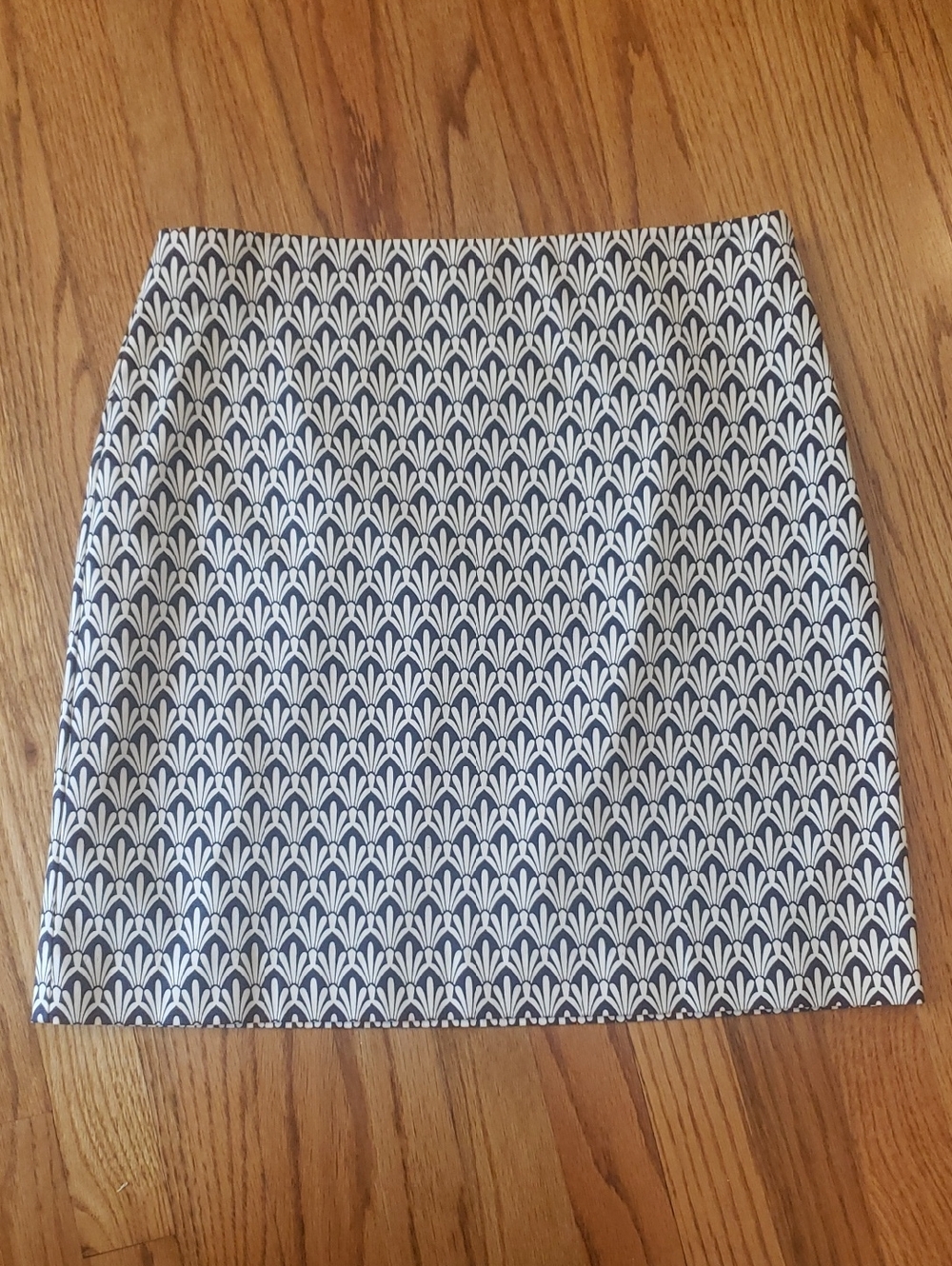 Talbots Navy & White Midi Pencil Skirt Size: 8P